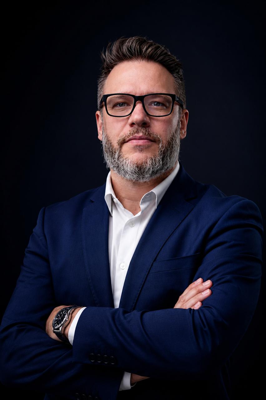 Dr. Ricardo Lazarotto